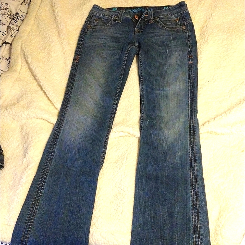 Jeans - Picture 3 of 4